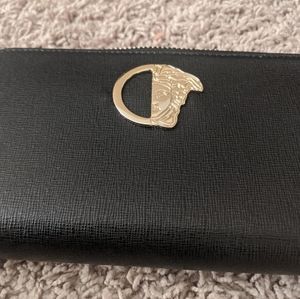 NWT Versace Collection Leather Medusa Logo Wallet